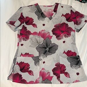 Floral V-Neck Scrub Top in Magenta and Gray